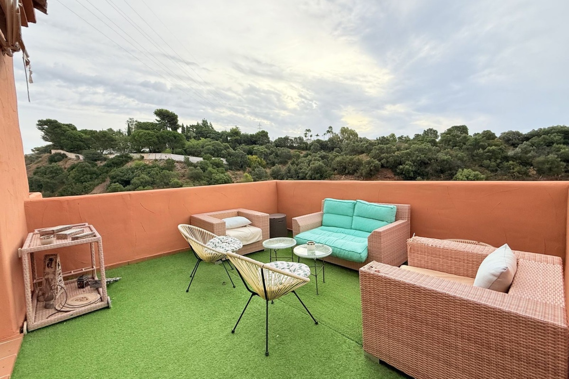 Resale - apartment - Marbella - Elviria