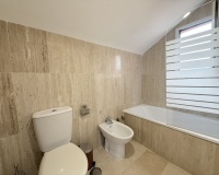 Resale - apartment - Marbella - Elviria