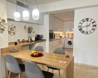 Resale - apartment - Marbella - Guadalmina Alta