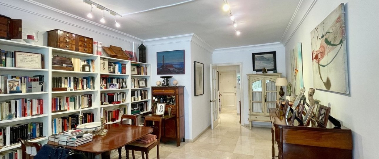 Resale - apartment - Marbella - Guadalmina Alta
