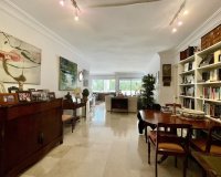 Resale - apartment - Marbella - Guadalmina Alta