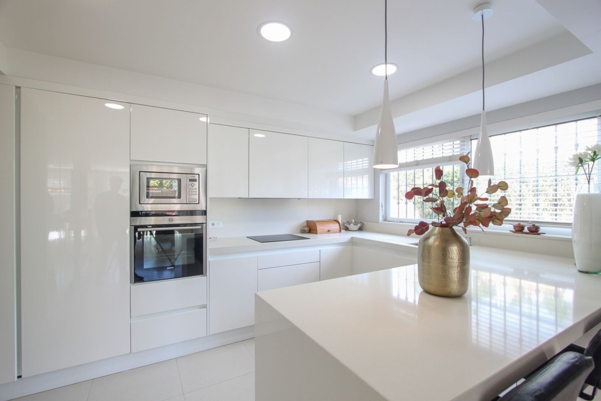 Resale - apartment - Marbella - Guadalmina Alta