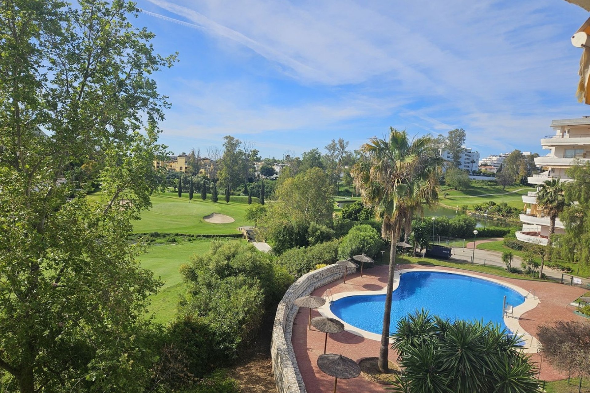 Resale - apartment - Marbella - Guadalmina Alta