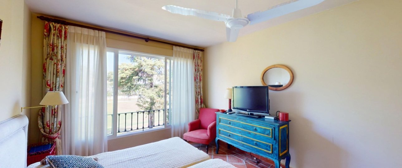 Resale - apartment - Marbella - Guadalmina Alta