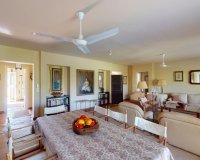 Resale - apartment - Marbella - Guadalmina Alta