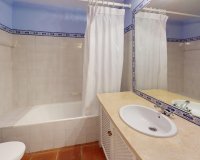 Resale - apartment - Marbella - Guadalmina Alta