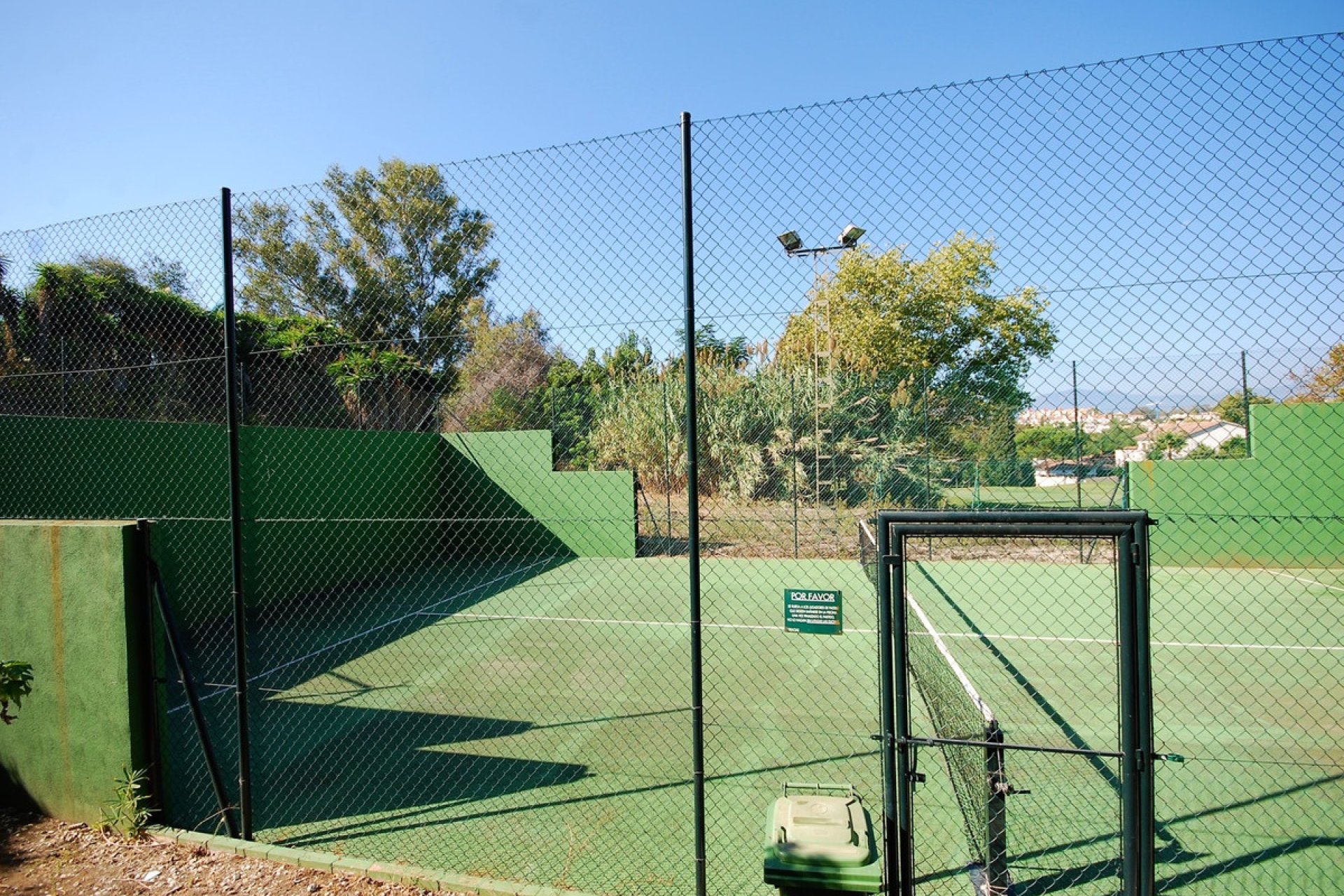 Resale - apartment - Marbella - Guadalmina Alta