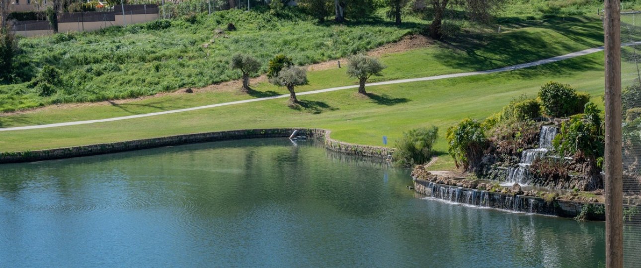 Resale - apartment - Marbella - Guadalmina Alta
