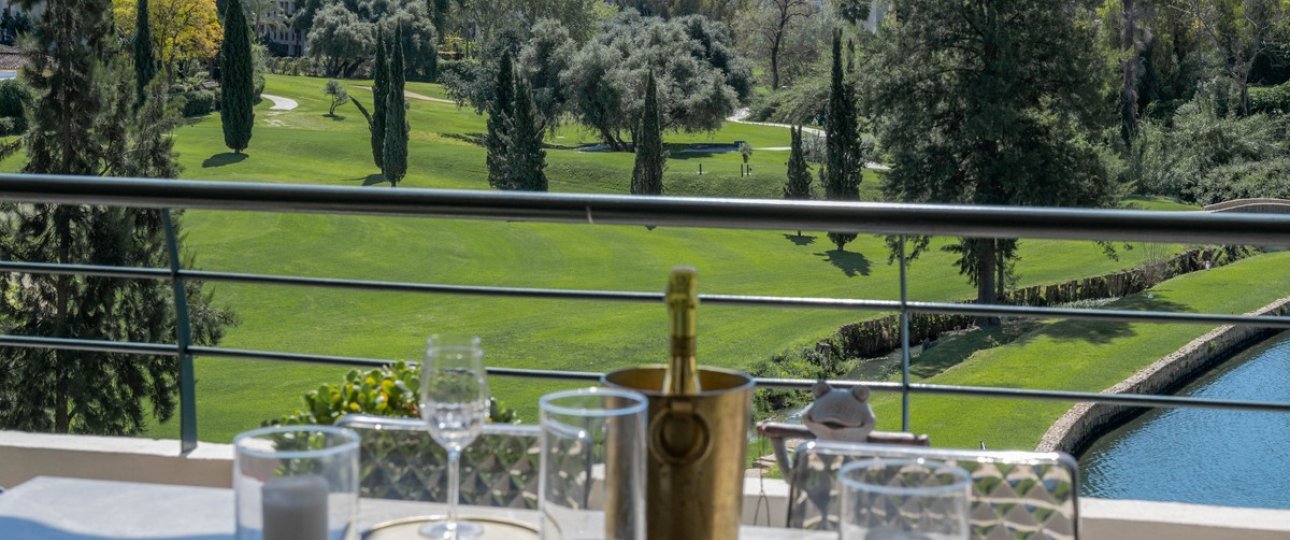 Resale - apartment - Marbella - Guadalmina Alta