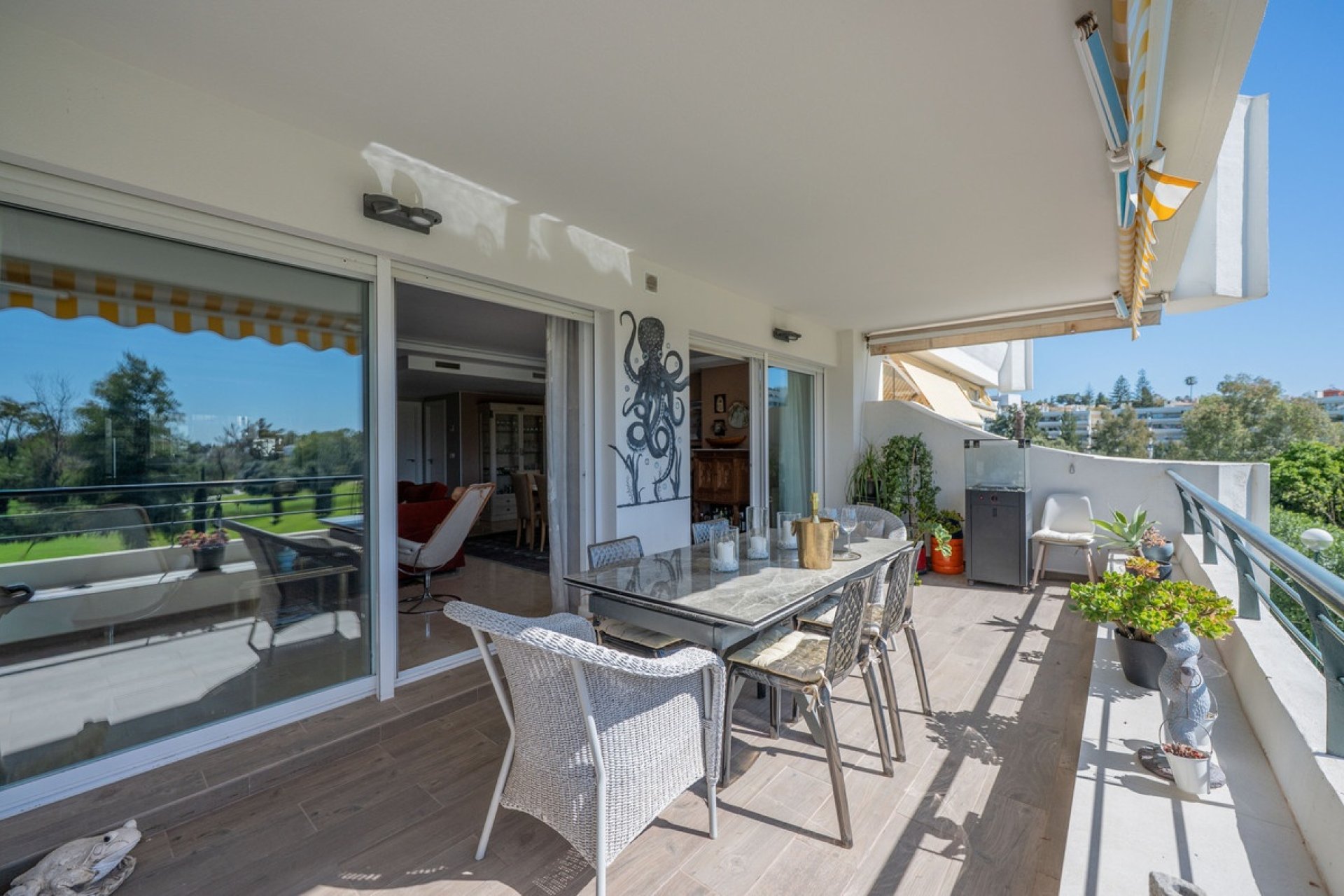 Resale - apartment - Marbella - Guadalmina Alta