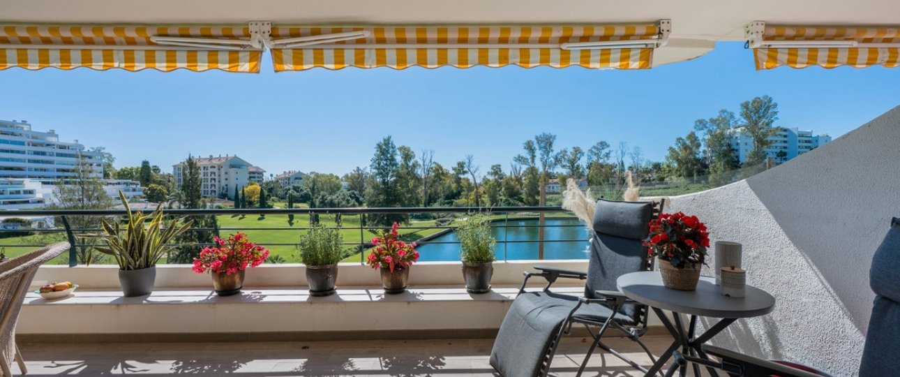 Resale - apartment - Marbella - Guadalmina Alta