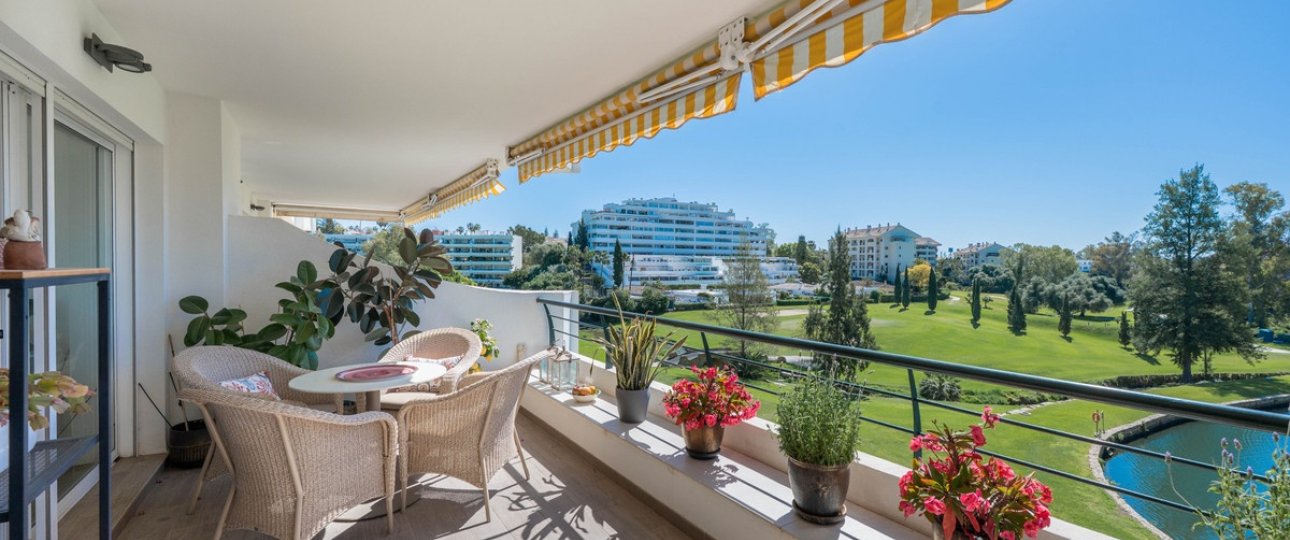 Resale - apartment - Marbella - Guadalmina Alta