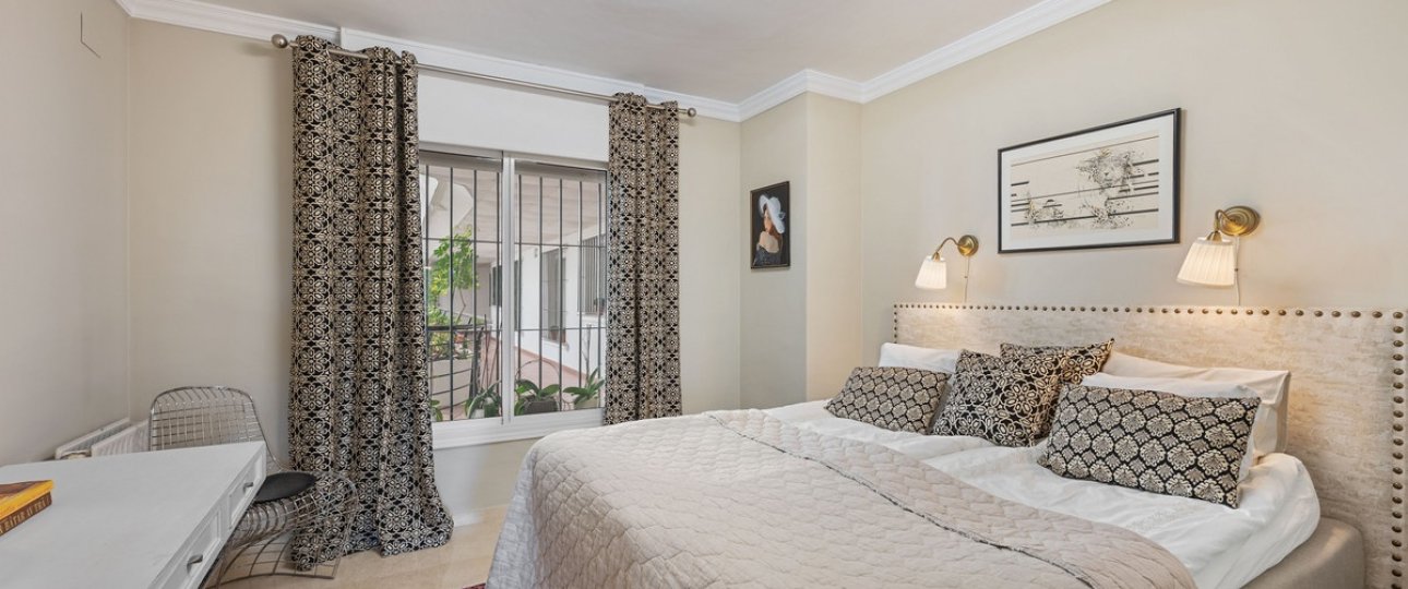 Resale - apartment - Marbella - Guadalmina Alta