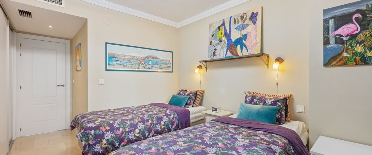 Resale - apartment - Marbella - Guadalmina Alta
