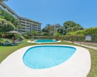 Resale - apartment - Marbella - Guadalmina Alta