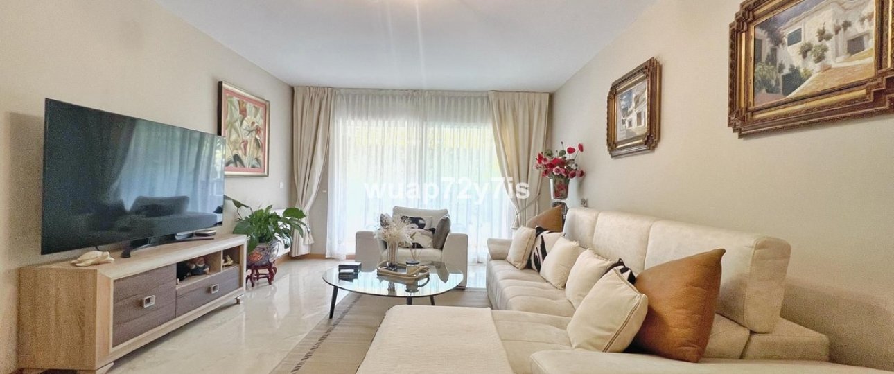 Resale - apartment - Marbella - Guadalmina Alta