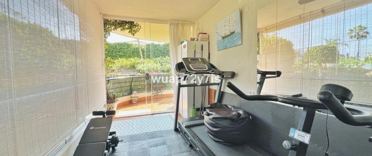 Resale - apartment - Marbella - Guadalmina Alta