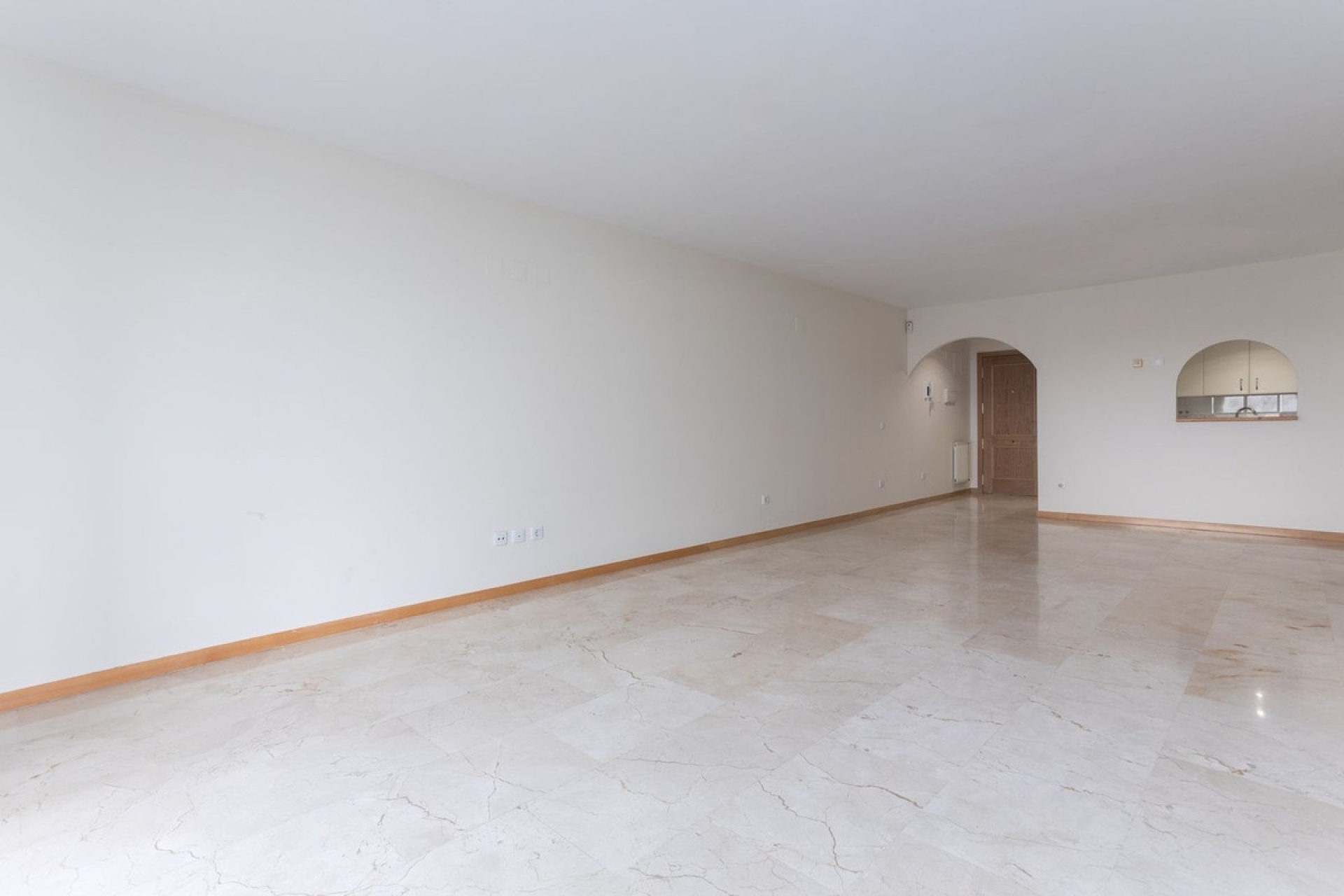 Resale - apartment - Marbella - Guadalmina Alta