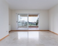 Resale - apartment - Marbella - Guadalmina Alta