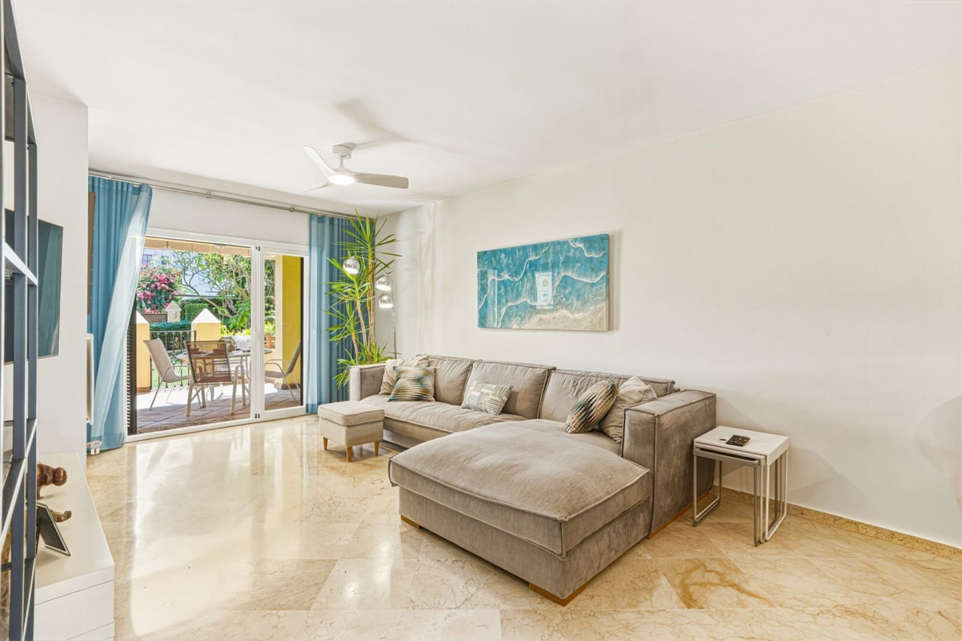 Resale - apartment - Marbella - Guadalmina Alta