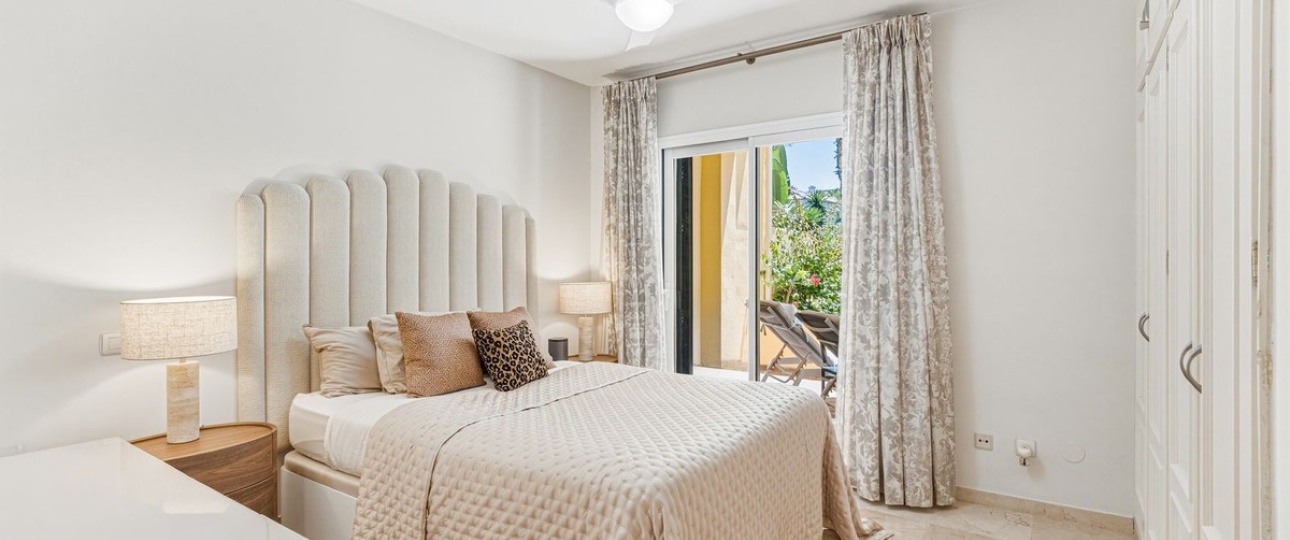 Resale - apartment - Marbella - Guadalmina Alta