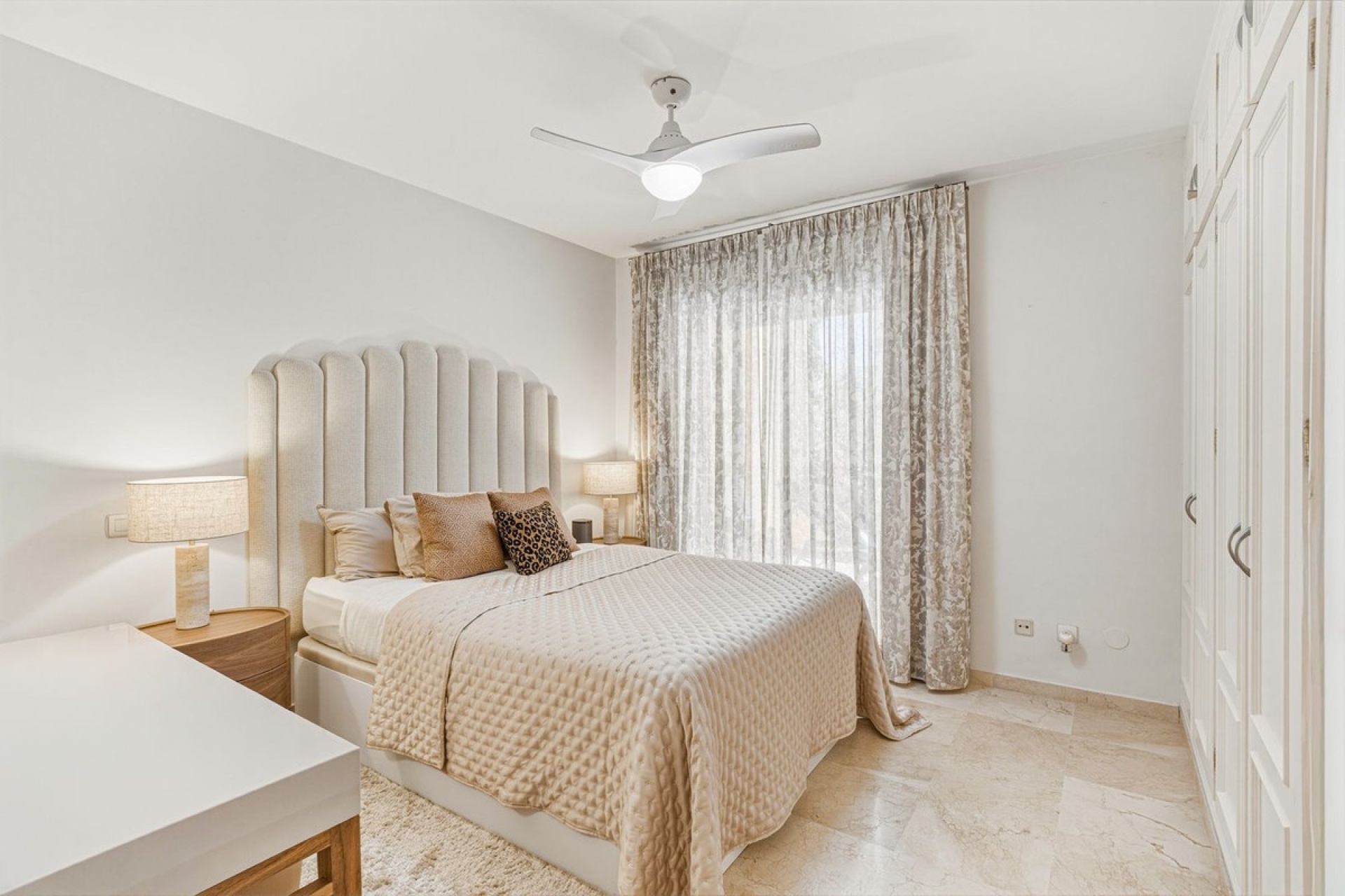 Resale - apartment - Marbella - Guadalmina Alta