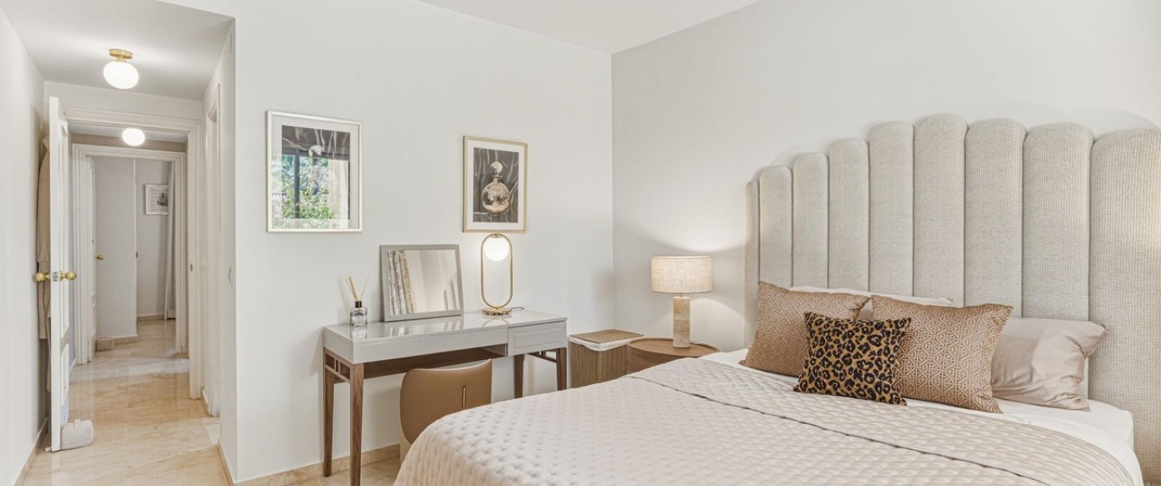 Resale - apartment - Marbella - Guadalmina Alta