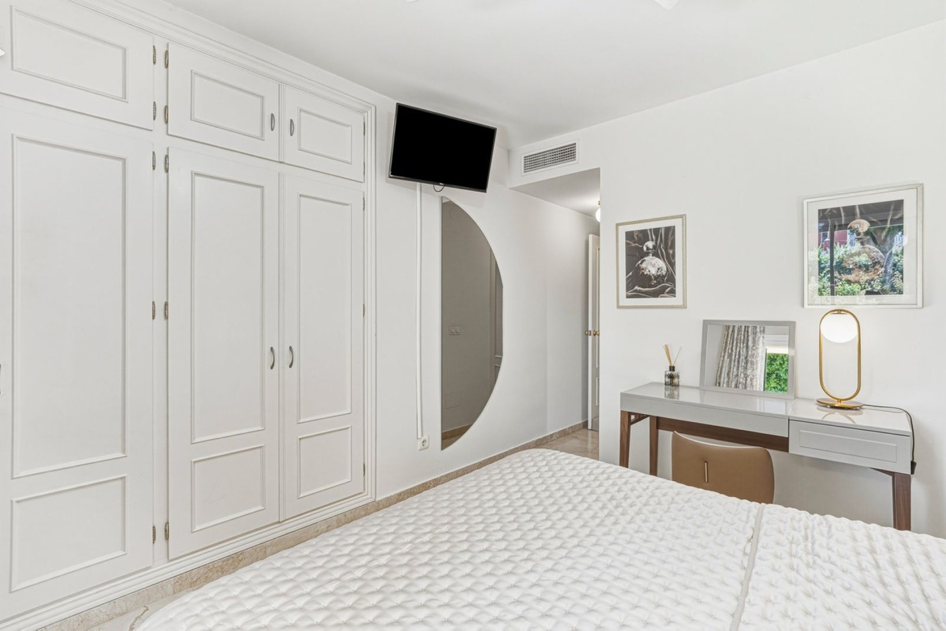 Resale - apartment - Marbella - Guadalmina Alta