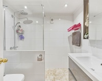 Resale - apartment - Marbella - Guadalmina Alta
