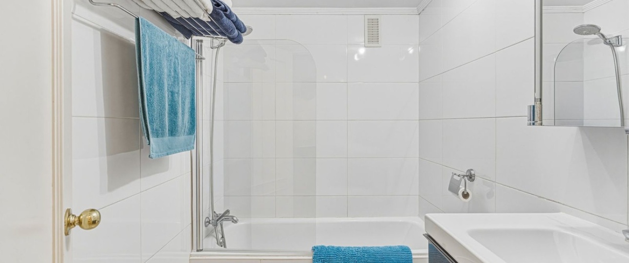 Resale - apartment - Marbella - Guadalmina Alta