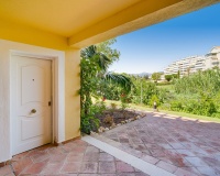 Resale - apartment - Marbella - Guadalmina Alta