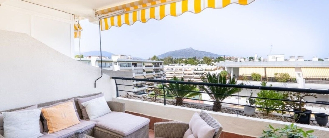 Resale - apartment - Marbella - Guadalmina Alta