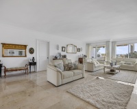 Resale - apartment - Marbella - Guadalmina Alta