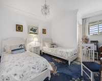 Resale - apartment - Marbella - Guadalmina Alta