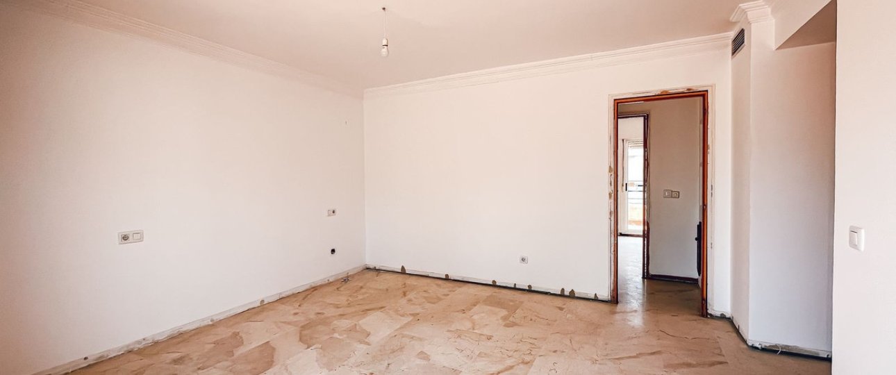 Resale - apartment - Marbella - Guadalmina Alta