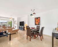 Resale - apartment - Marbella - Guadalmina Alta