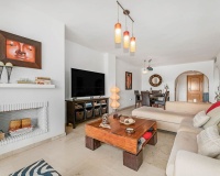 Resale - apartment - Marbella - Guadalmina Alta
