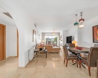 Resale - apartment - Marbella - Guadalmina Alta