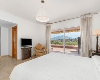 Resale - apartment - Marbella - Guadalmina Alta