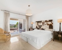 Resale - apartment - Marbella - Guadalmina Alta