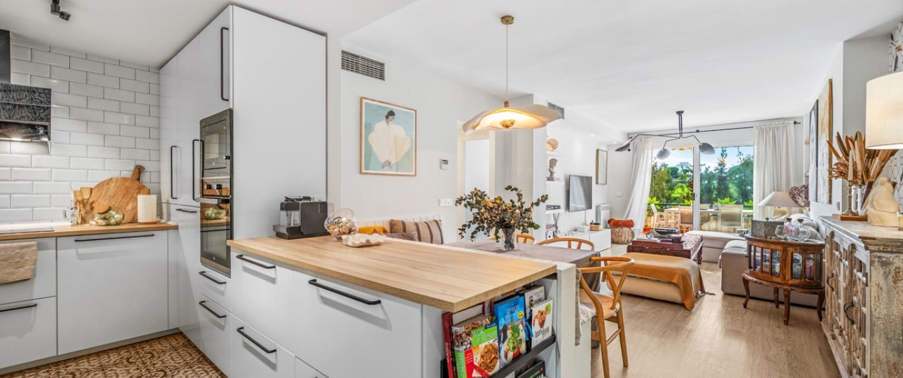 Resale - apartment - Marbella - Guadalmina Alta