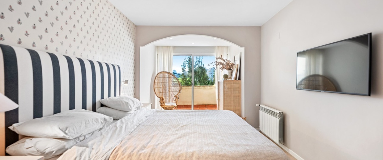 Resale - apartment - Marbella - Guadalmina Alta