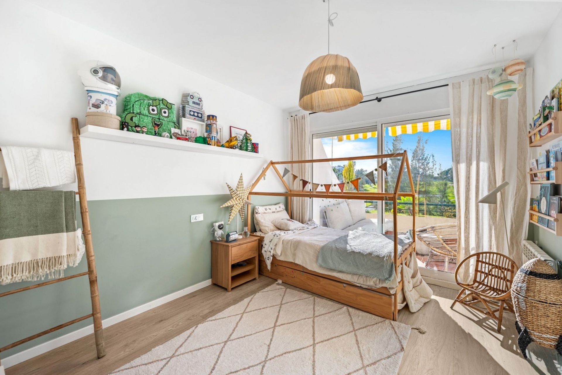 Resale - apartment - Marbella - Guadalmina Alta
