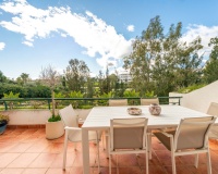 Resale - apartment - Marbella - Guadalmina Alta