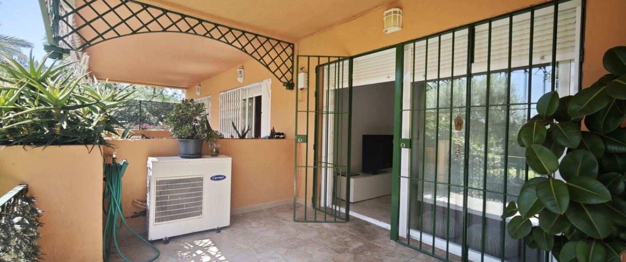 Resale - apartment - Marbella - Guadalmina Alta