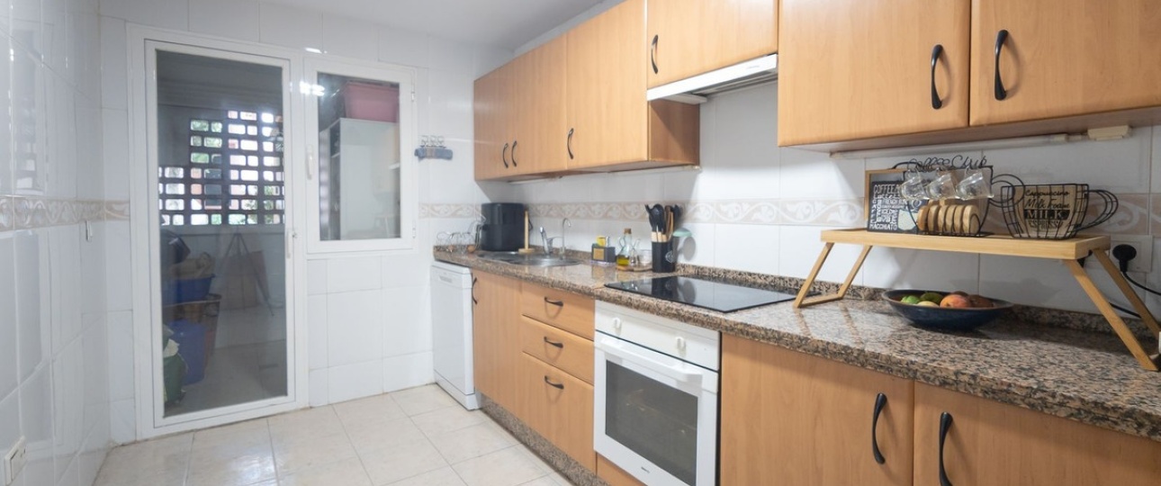 Resale - apartment - Marbella - Guadalmina Alta
