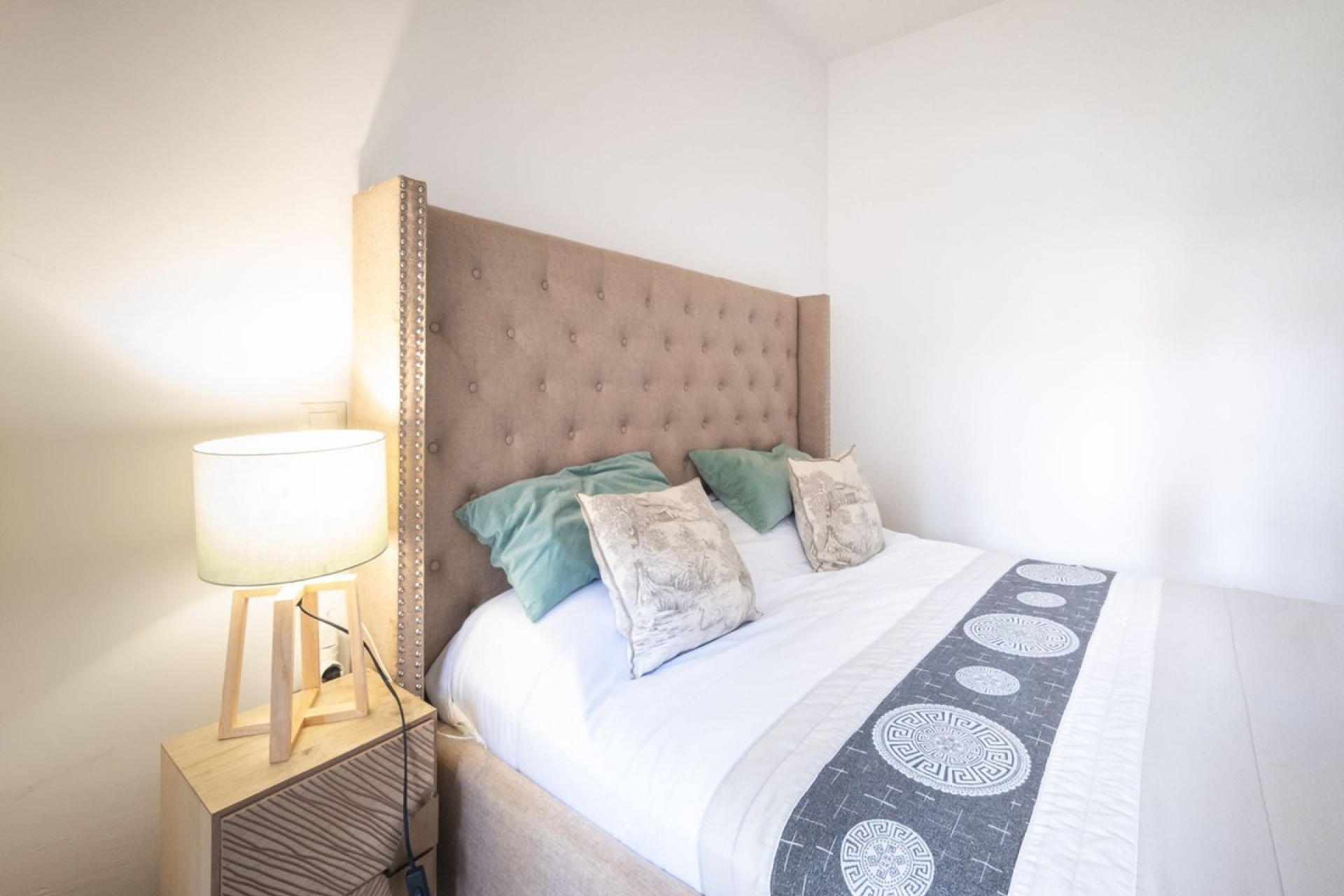 Resale - apartment - Marbella - Guadalmina Alta