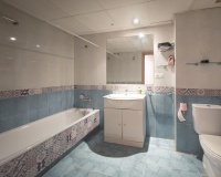 Resale - apartment - Marbella - Guadalmina Alta