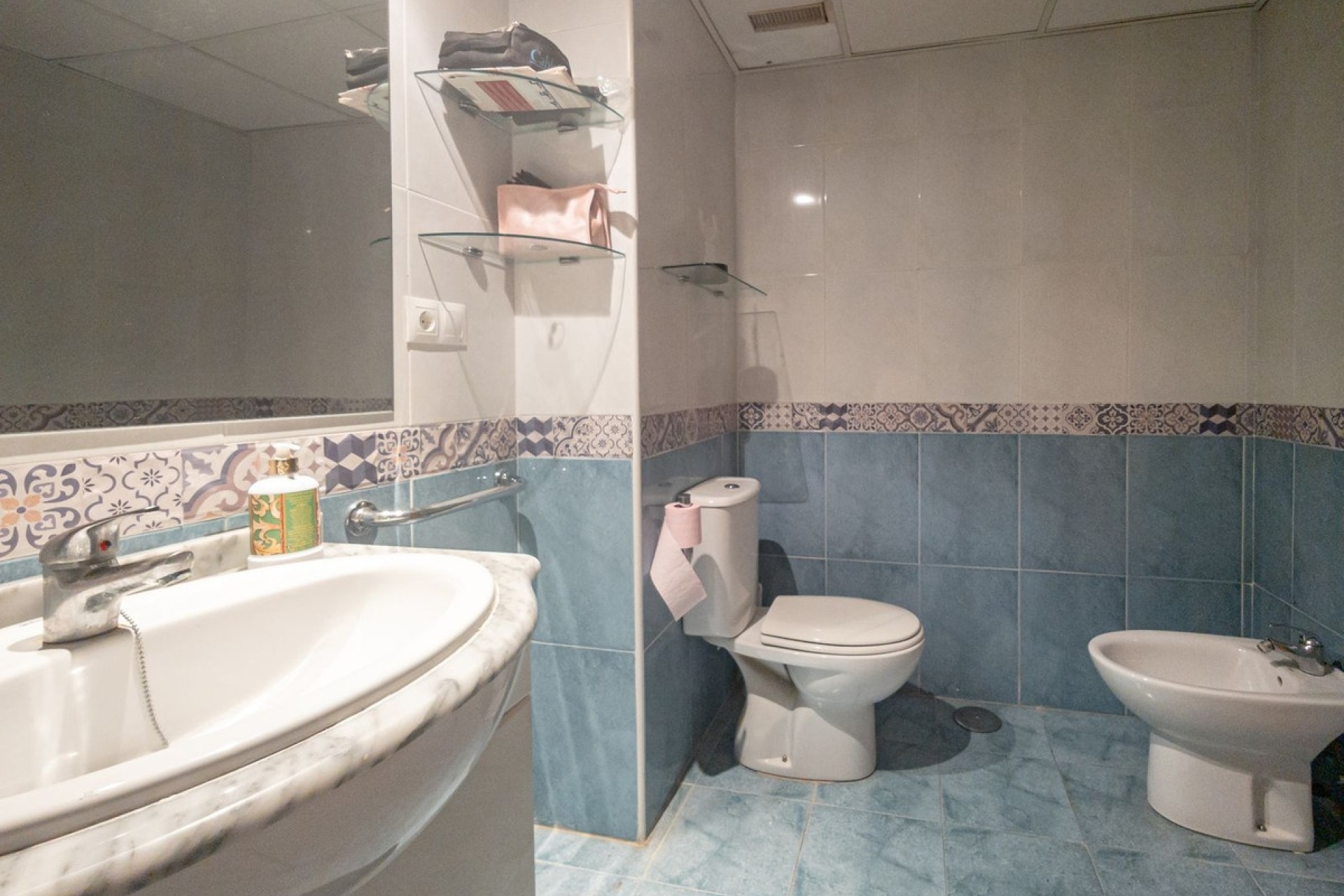 Resale - apartment - Marbella - Guadalmina Alta