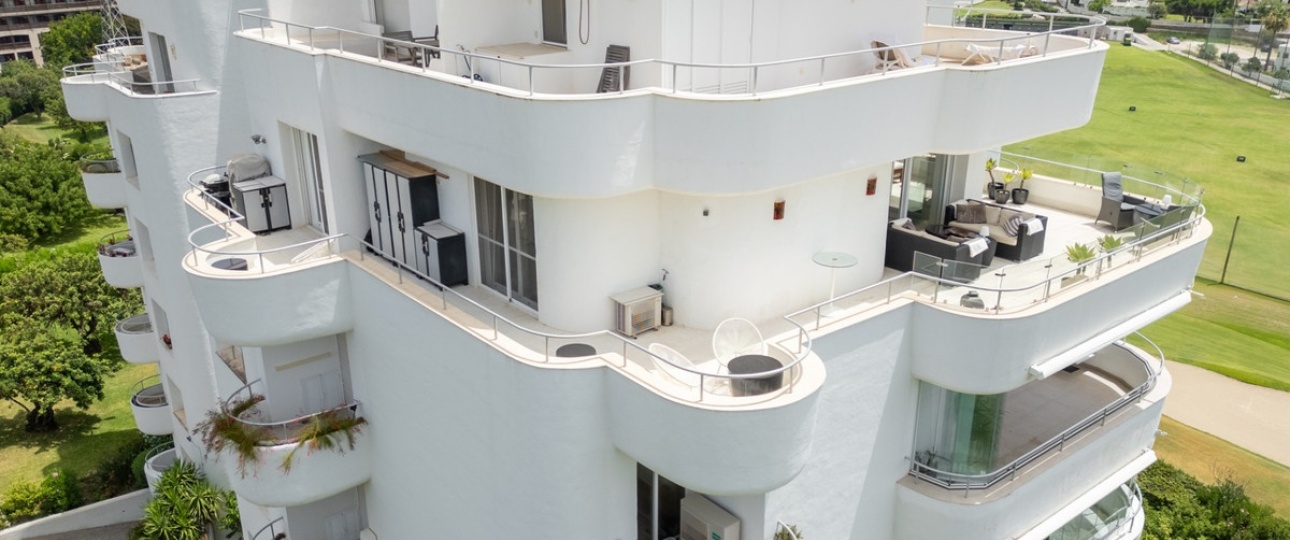 Resale - apartment - Marbella - Guadalmina Alta